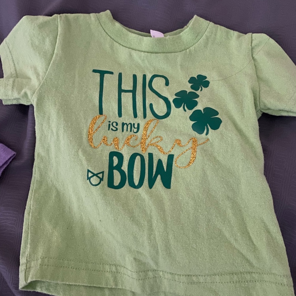 Little Lopers March Lucky Bow shirt